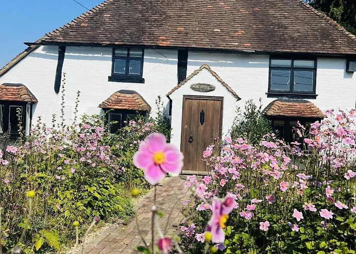 Local Walks Pub Gardens Pet Friendly Landscaped Gardens And Free Private Parking