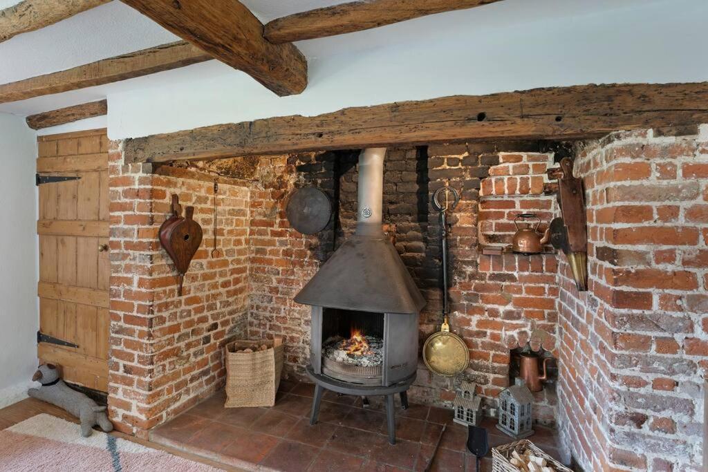 Holiday home Local Walks Pub Gardens Pet Friendly Landscaped Gardens And Free Private Parking