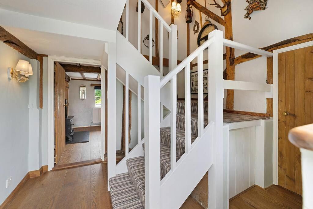 Local Walks Pub Gardens Pet Friendly Landscaped Gardens And Free Private Parking Holiday home